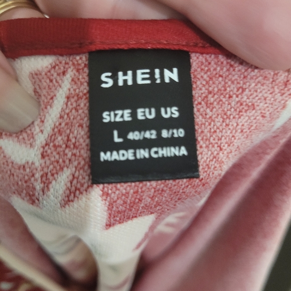 Shein red floral dress - Picture 3 of 3